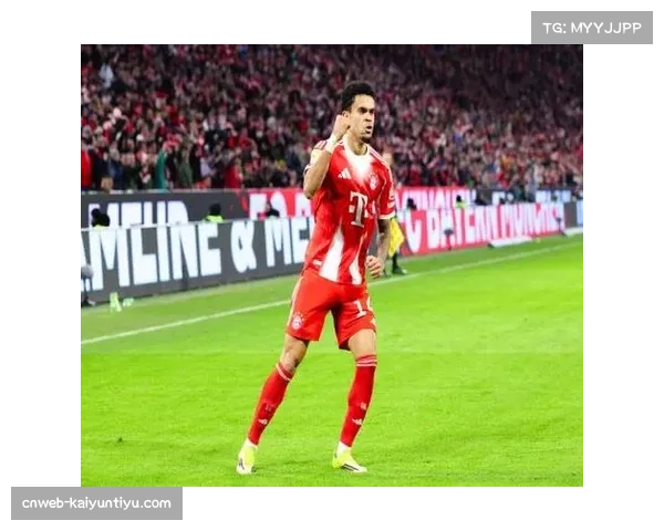 拜仁路易斯·迪亚斯21场13球10助 边锋攻防两端贡献显著